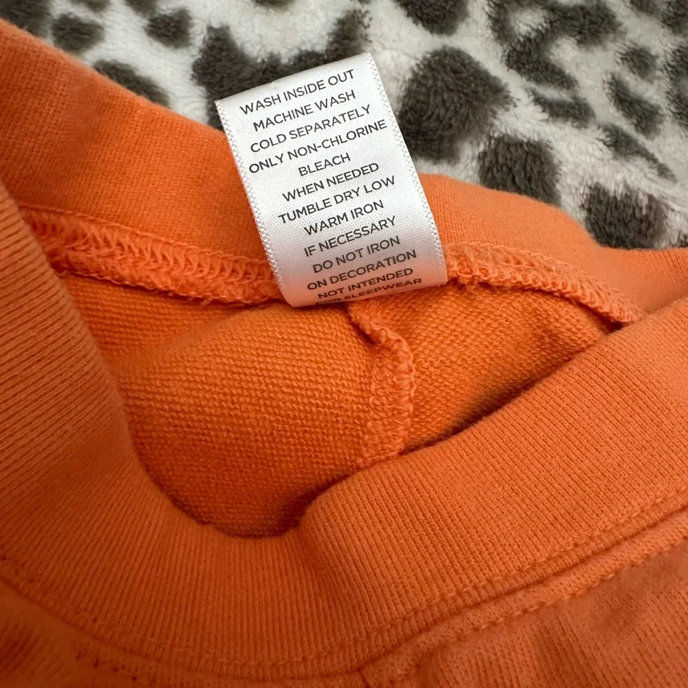 Gymboree Knit Shorts in Orange Size 12-18 Months